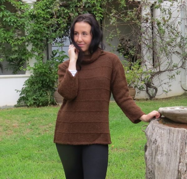 Cowl neck alpaca jersey
