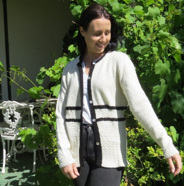 Blanc-et-noir cardigan
